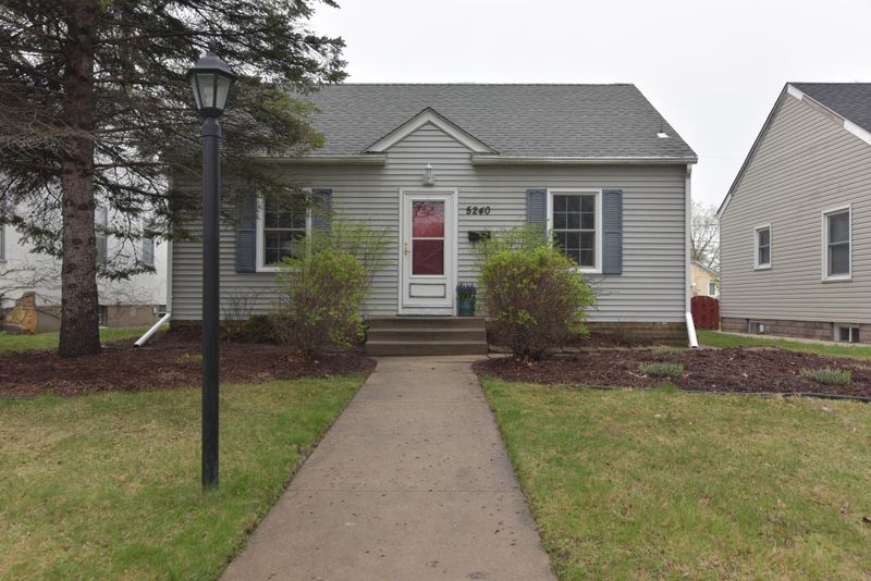 5240 37th Ave S, Minneapolis, MN 55417