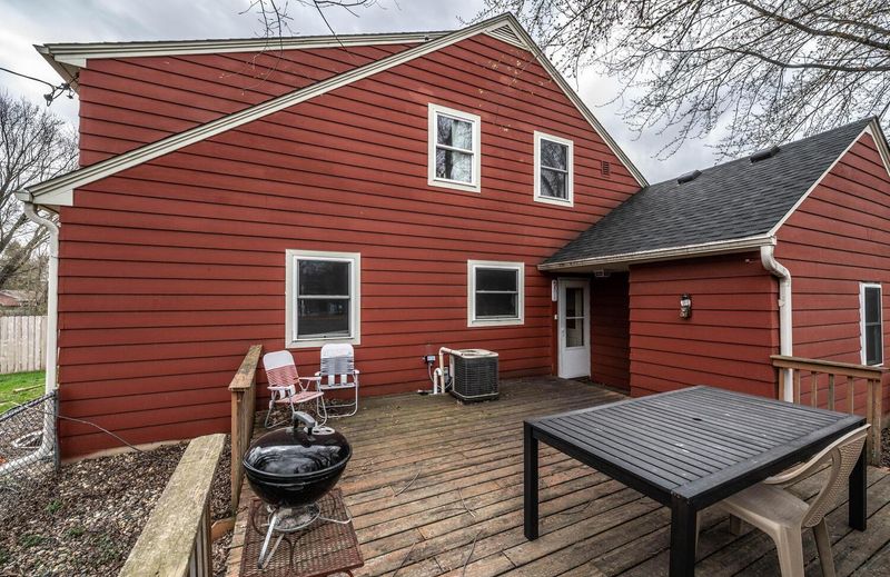 410 Oxford St, Northfield, MN 55057