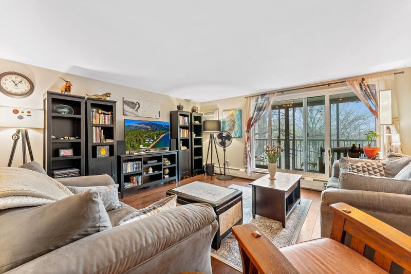 4820 Park Commons Dr #123, Saint Louis Park, MN 55416
