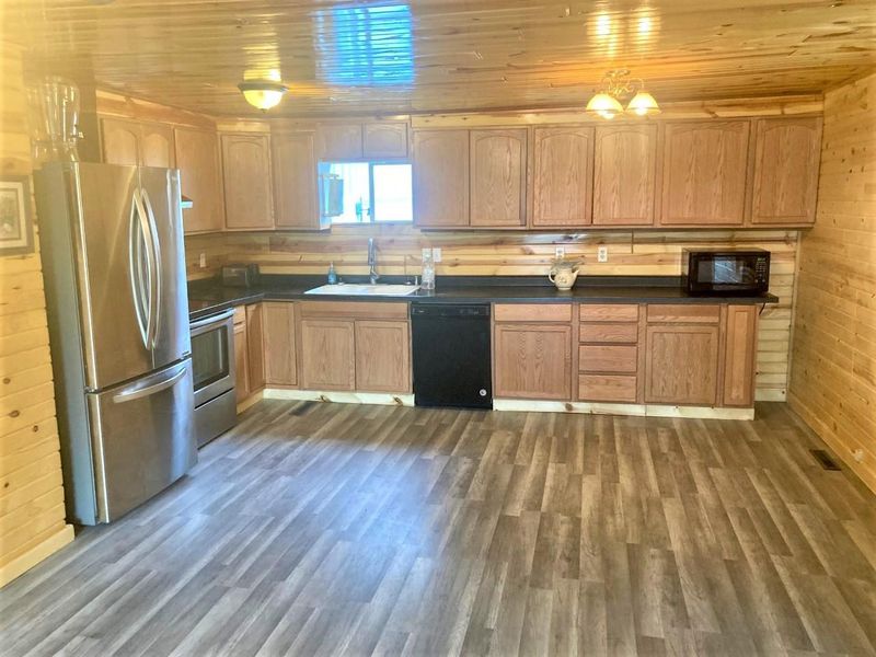 707 Kathio St W, Onamia, MN 56359