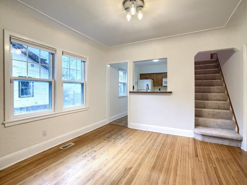 4115 Zenith Ave N, Robbinsdale, MN 55422