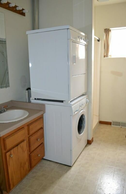 62 W Mark St, Winona, MN 55987