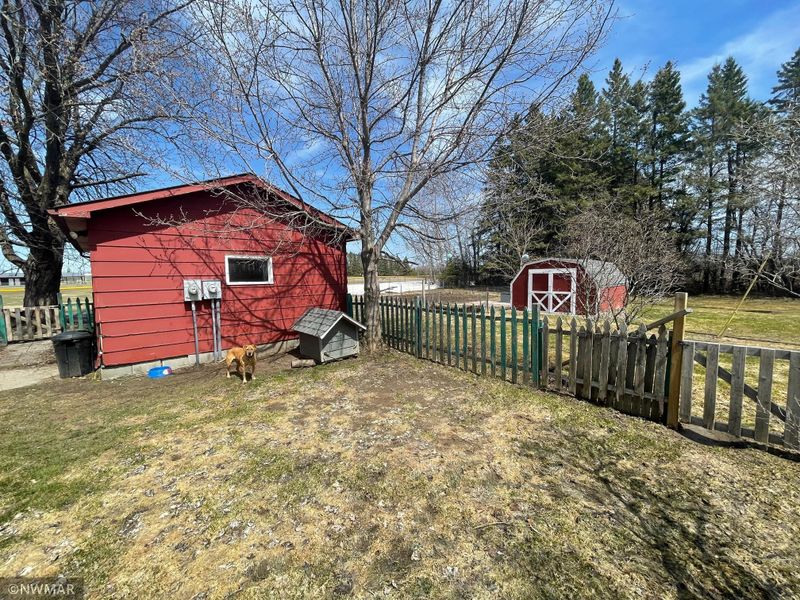 188 3rd St NE, Blackduck, MN 56630