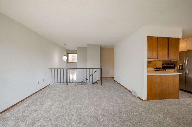 1345 4th St W, Hastings, MN 55033