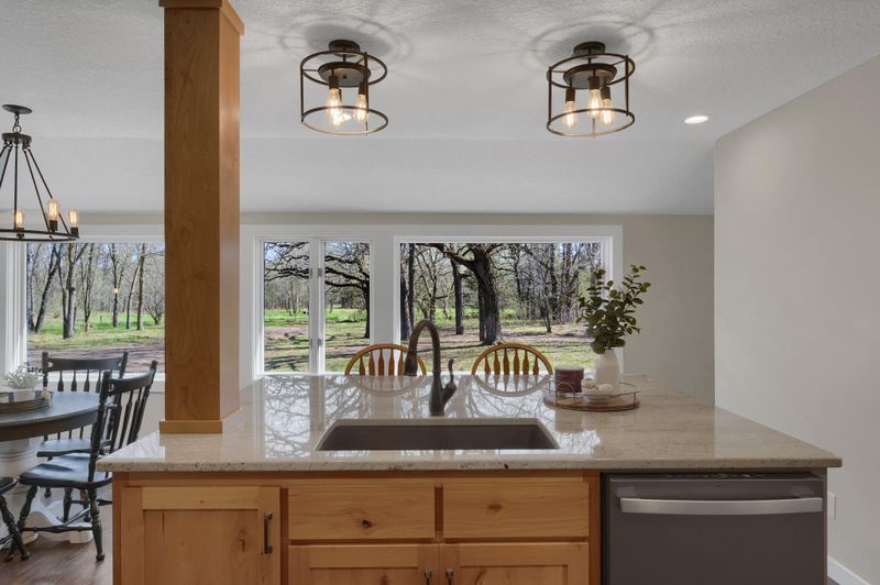 12355 77th St, Clear Lake, MN 55319