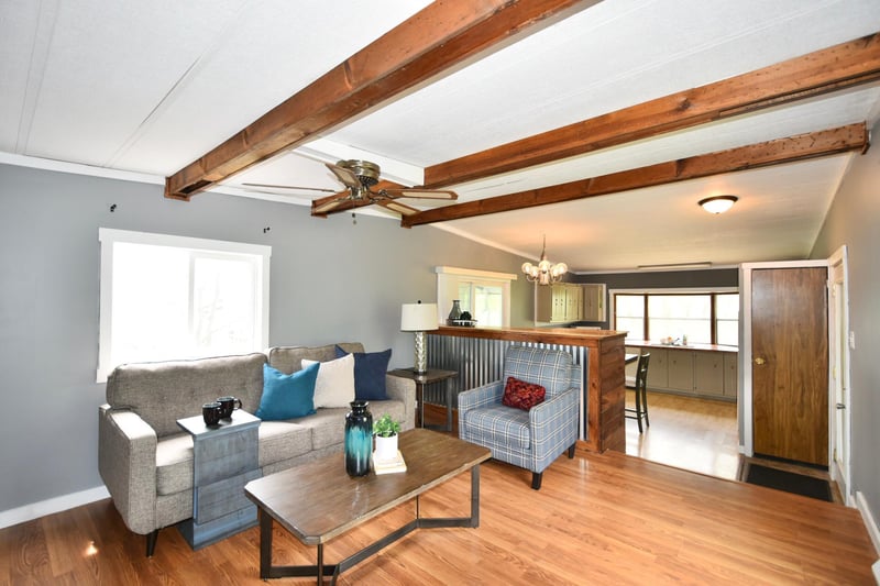 491 Wagon Wheel Ct, Zumbro Falls, MN 55991