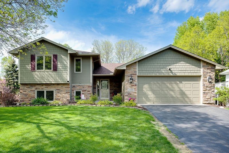14800 40th Ave N, Plymouth, MN 55446