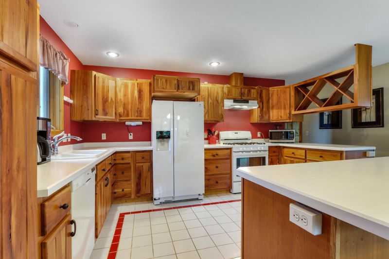 13645 W Lenroot Ln, Hayward, WI 54843