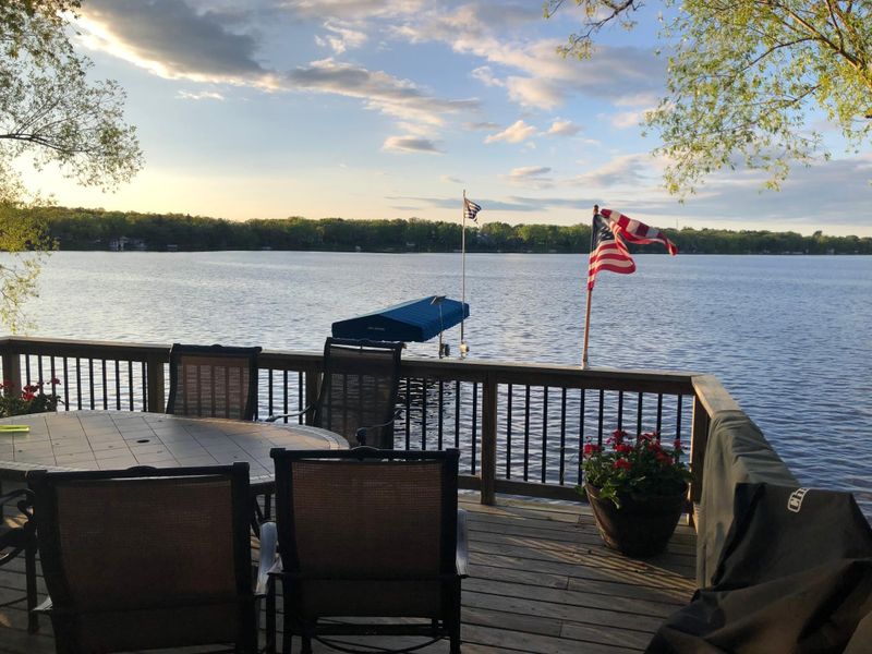 10384 55th St NE, Clear Lake, MN 55319
