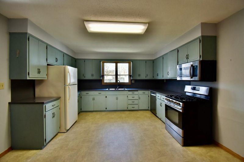 1107 8th Ave N, Saint Cloud, MN 56303