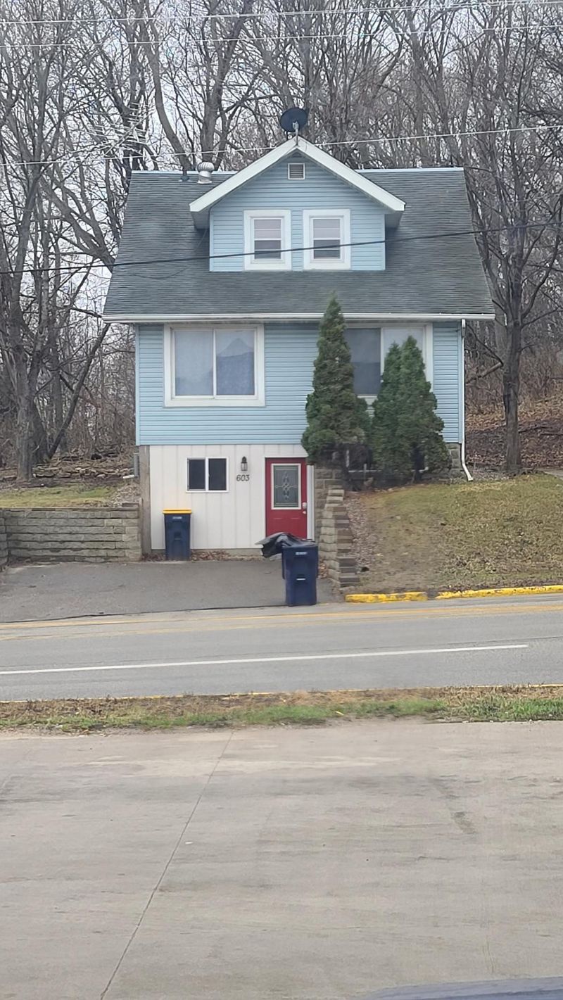 603 E Main St, Ellsworth, WI 54011
