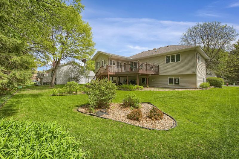 3025 Leeward Way, Little Canada, MN 55109