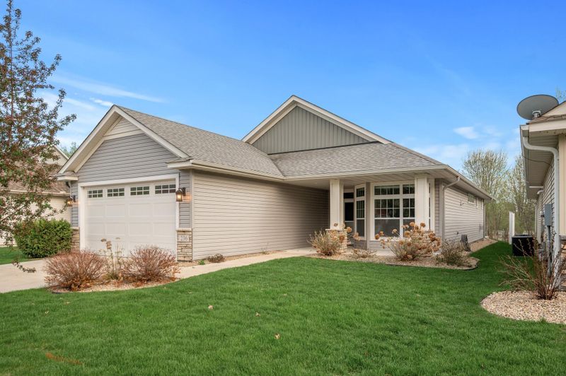 236 Lowell Rd, Champlin, MN 55316