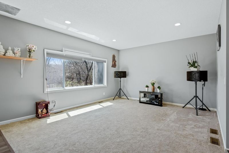 2900 129th Ave NW, Coon Rapids, MN 55448