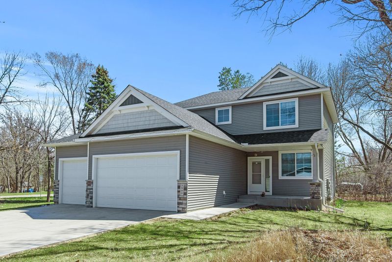 2900 129th Ave NW, Coon Rapids, MN 55448