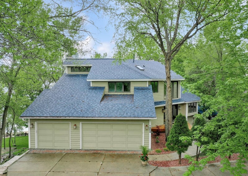 1404 Bluebill Bay Rd, Burnsville, MN 55306