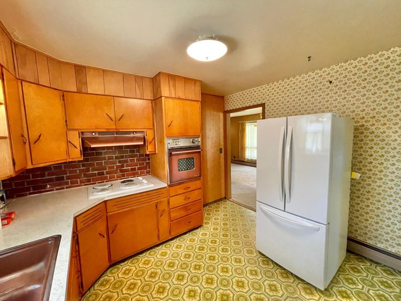 23 N Mary Ave, Springfield, MN 56087