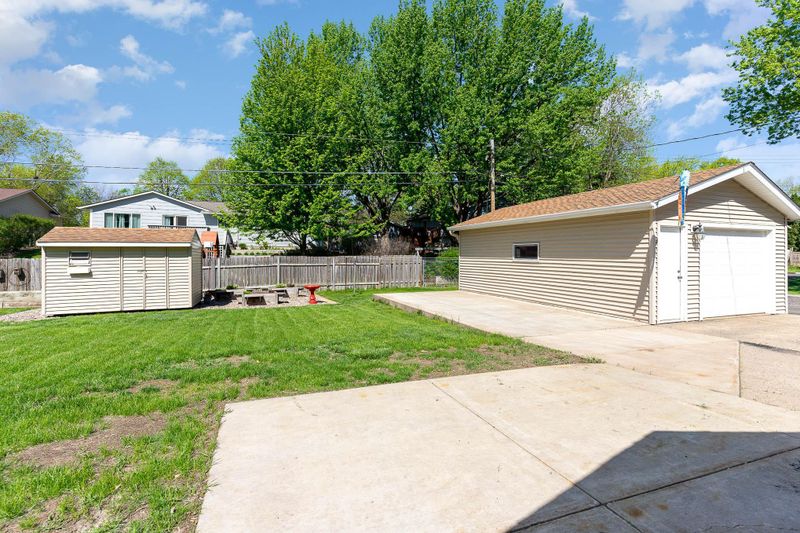 1804 Pine St, Hastings, MN 55033