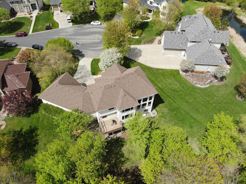 6710 Meadowlark Ct, Hugo, MN 55038