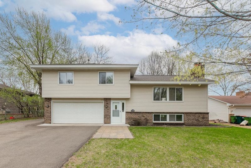 8601 Cord St NE, Circle Pines, MN 55014