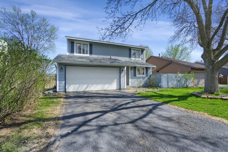 1382 Willow Creek Ln, Shoreview, MN 55126