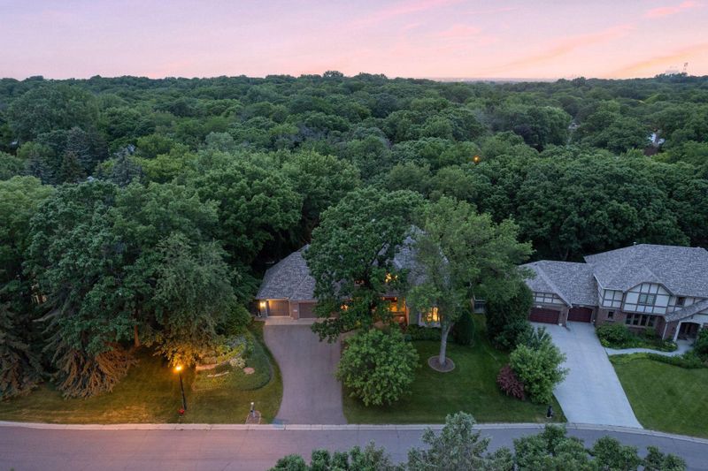 7869 Guild Ct, Apple Valley, MN 55124