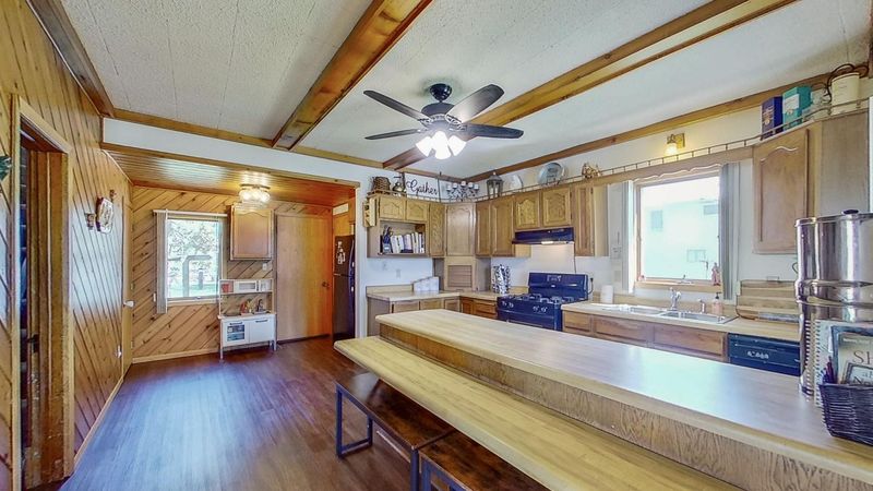 415 Minnesota St, Ostrander, MN 55961