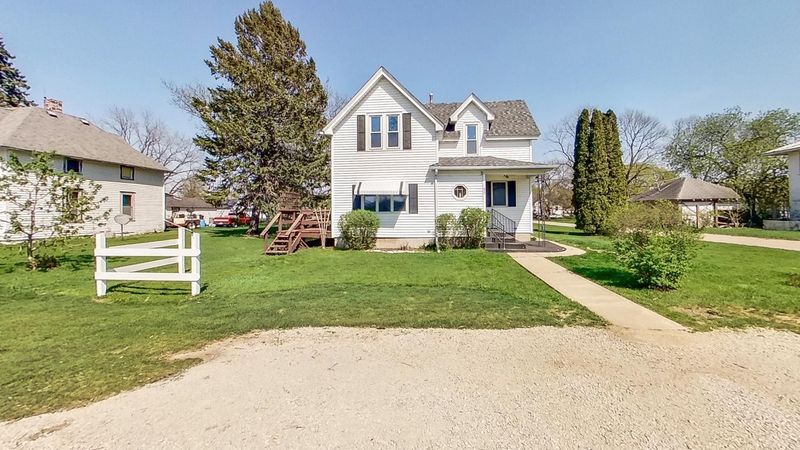 415 Minnesota St, Ostrander, MN 55961