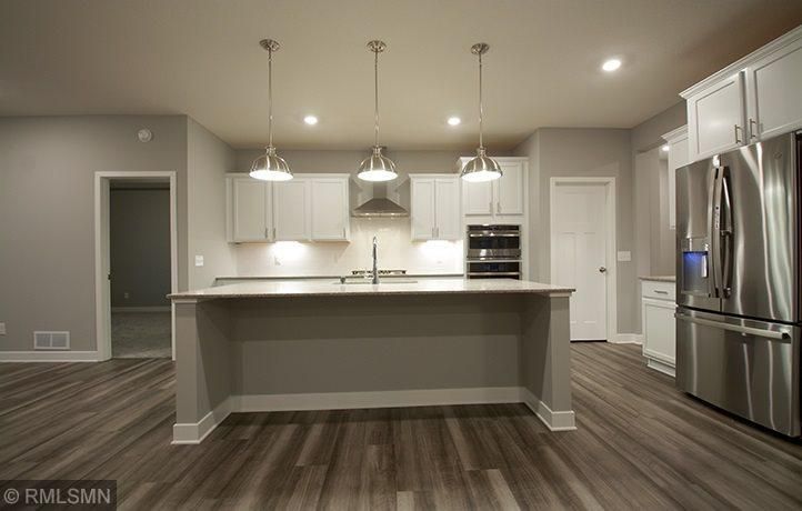 11699 Shady View Ln, Maple Grove, MN 55311