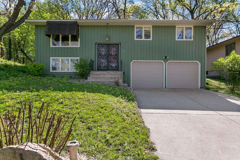 434 Burlington Rd, Saint Paul, MN 55119