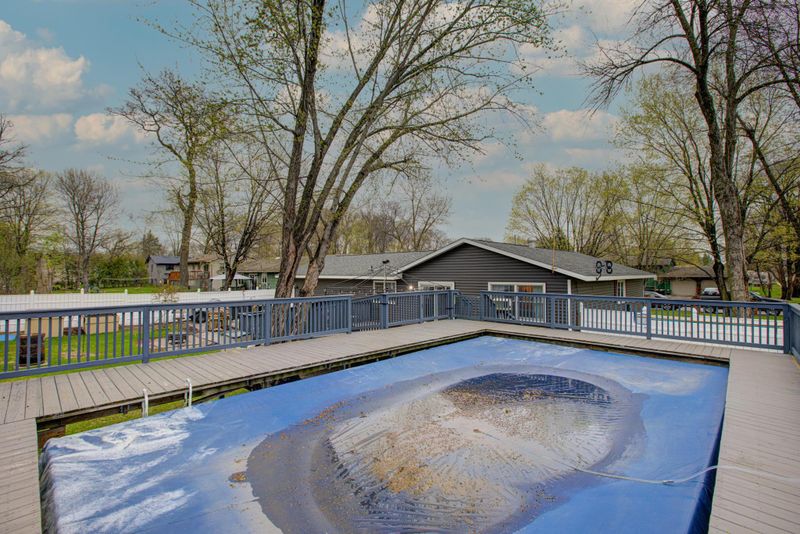 801 Oak Cir, Princeton, MN 55371
