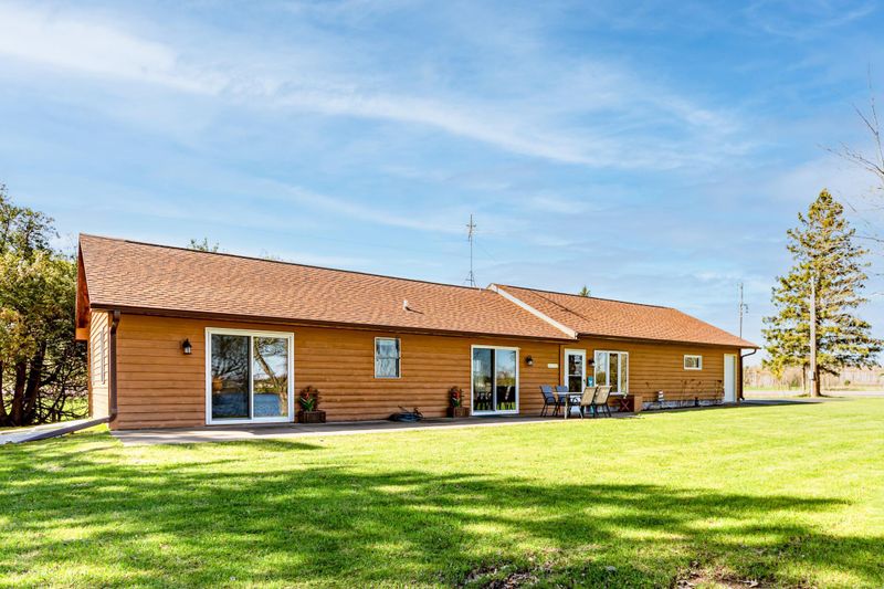 36489 N Shoreland Rd, Sturgeon Lake, MN 55783