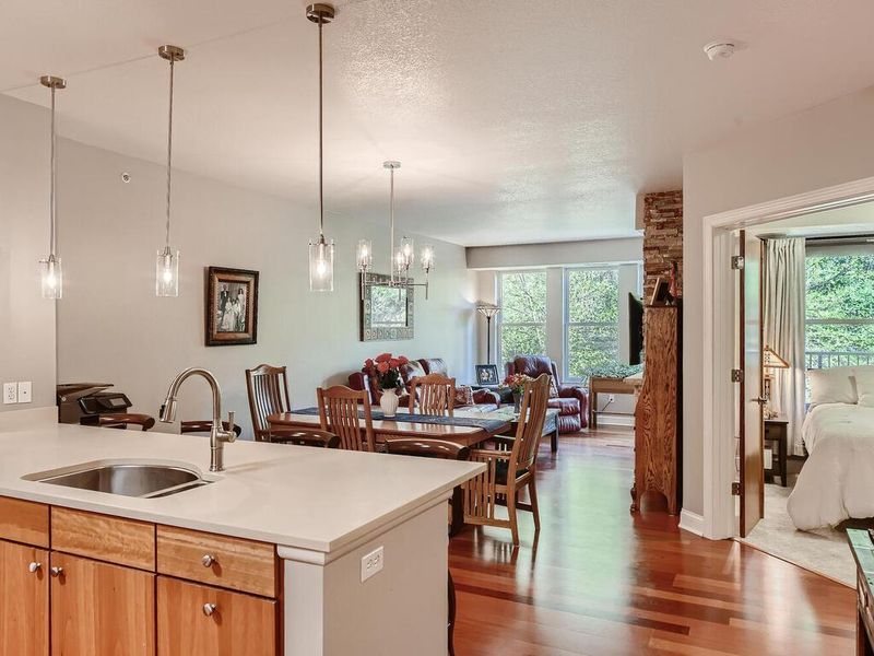 650 Main St N #206, Stillwater, MN 55082