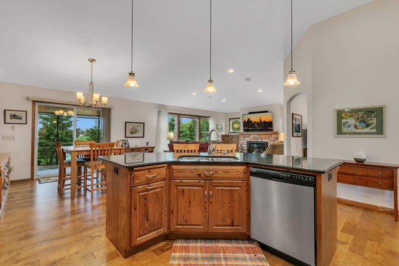 6641 Westwood Pw, Saint Cloud, MN 56303