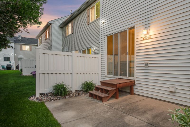15557 Float Ln #85, Apple Valley, MN 55124