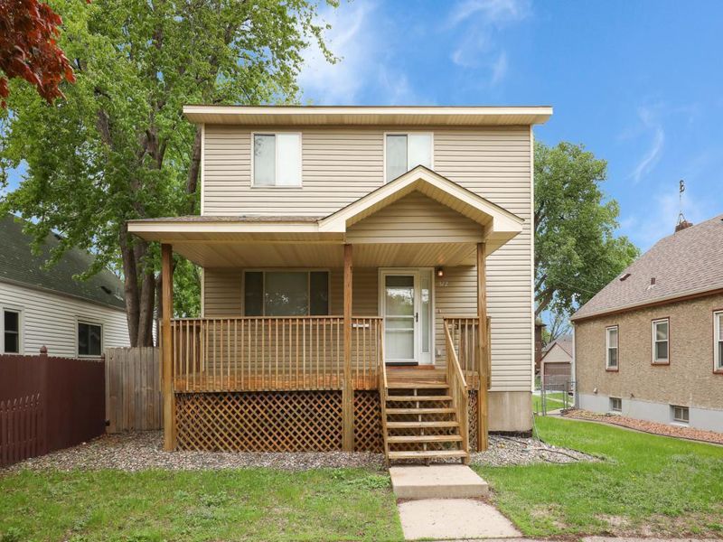 372 Clifton St, Saint Paul, MN 55102
