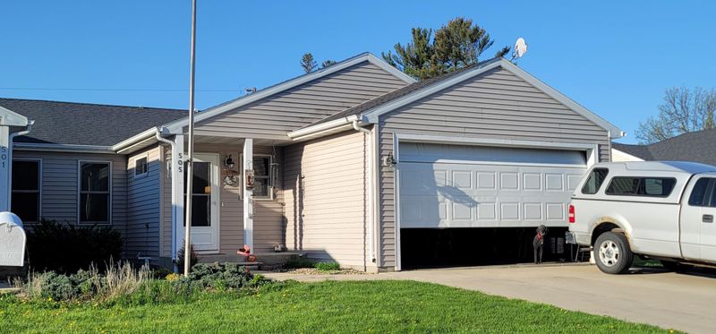 505 Clyde St, West Concord, MN 55985