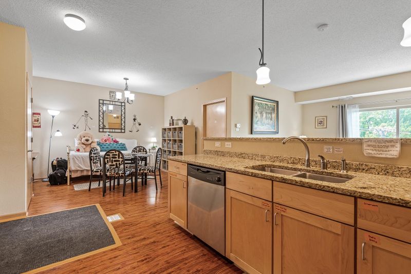 2929 21st Ave S #305, Minneapolis, MN 55407
