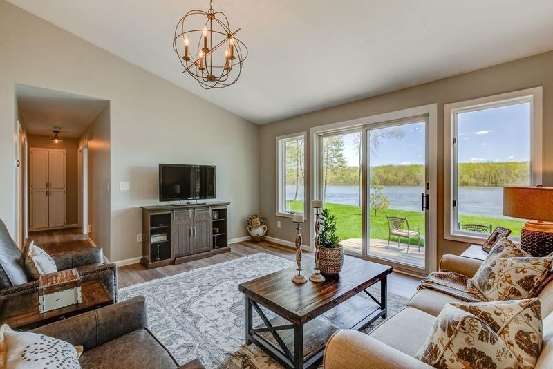 39896 Ulster Rd, Rice, MN 56367