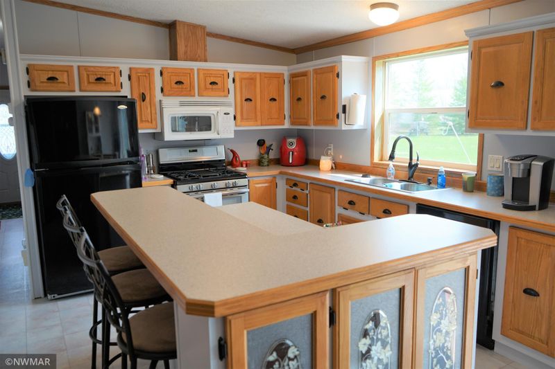 47872 326th St, Salol, MN 56756