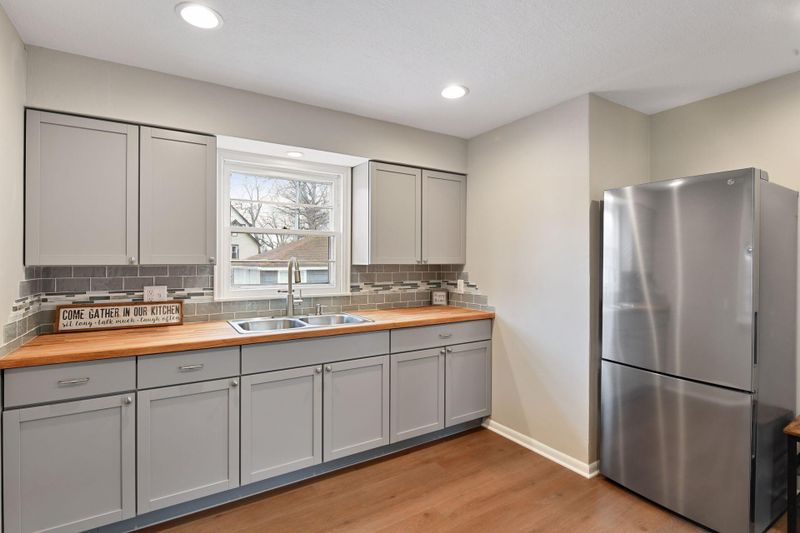 7419 North St, Saint Louis Park, MN 55426