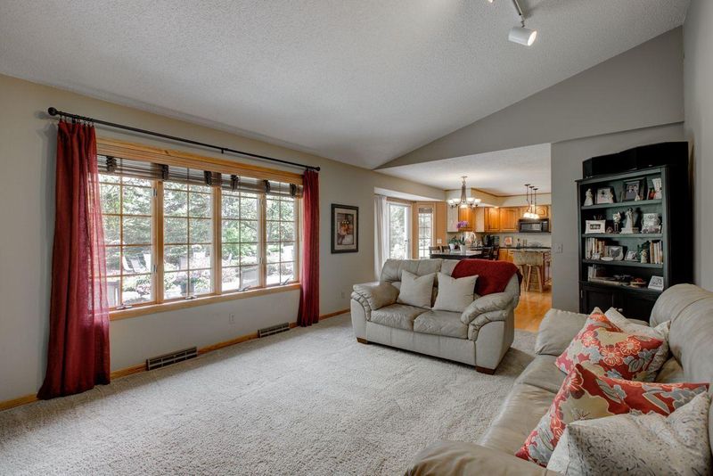 1716 Polaris Ct, Saint Cloud, MN 56303