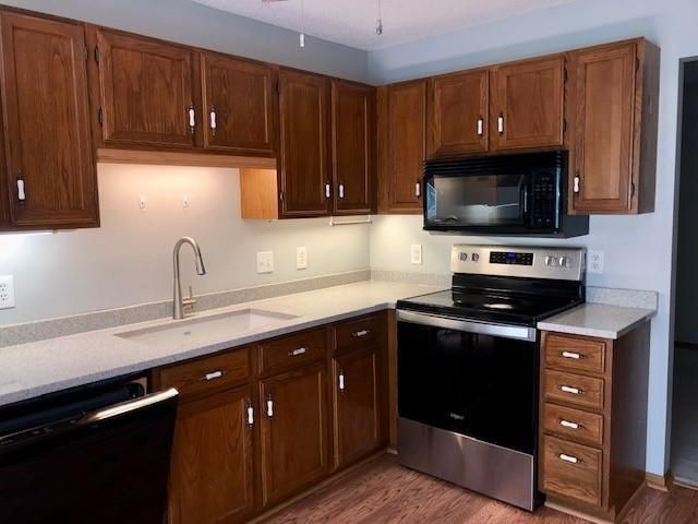11105 Oregon Cir #3, Bloomington, MN 55438
