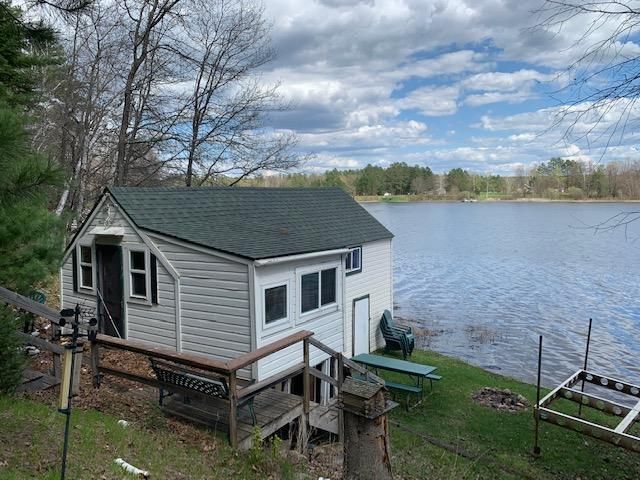 77044 Debbie Ridge Rd, Rutledge, MN 55795