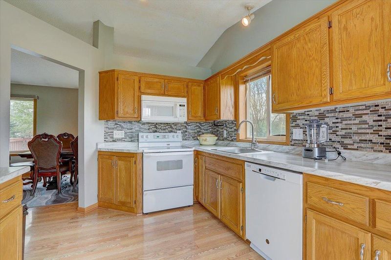 5028 Bluff Rd, Big Lake, MN 55309