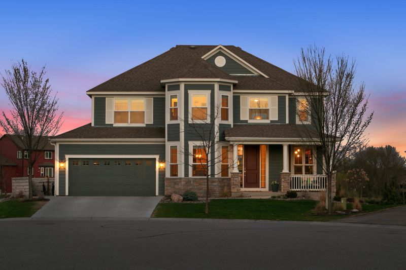 4037 San Vitero Point, Chaska, MN 55318