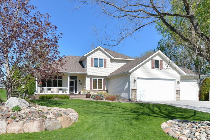 6601 Lacasse Dr, Lino Lakes, MN 55038