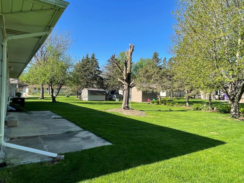 1403 9th St NW, Austin, MN 55912