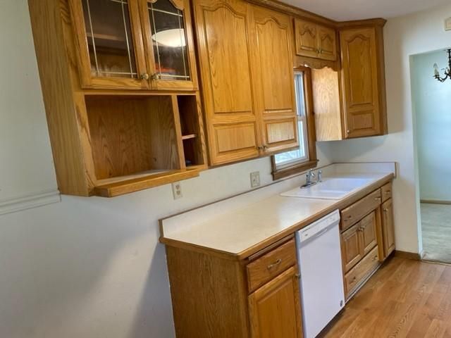 2717 Centerville Rd, Little Canada, MN 55117
