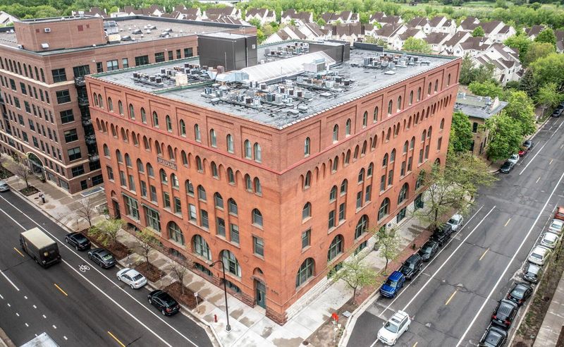 400 N 1st St #303, Minneapolis, MN 55401